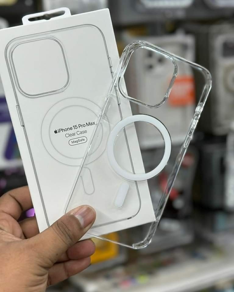 Premium quality ic transparent case for iPhone ( anti yellow)